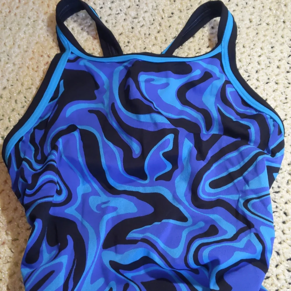 Dolfin nwt product